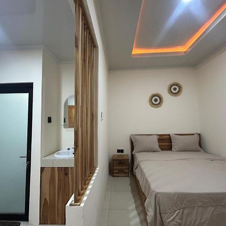 Sukha Homestay Kuta  Екстер'єр фото