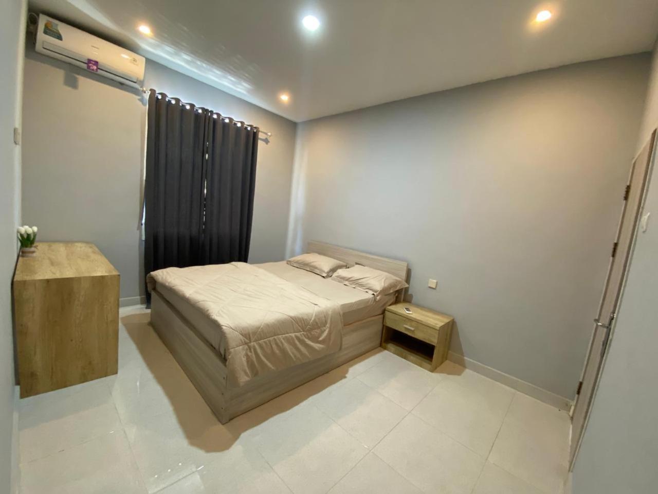 Sukha Homestay Kuta  Екстер'єр фото