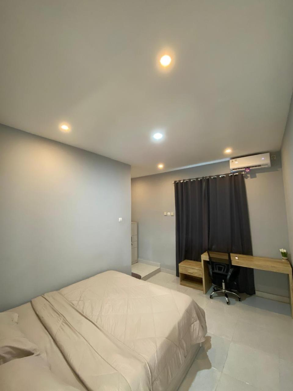 Sukha Homestay Kuta  Екстер'єр фото