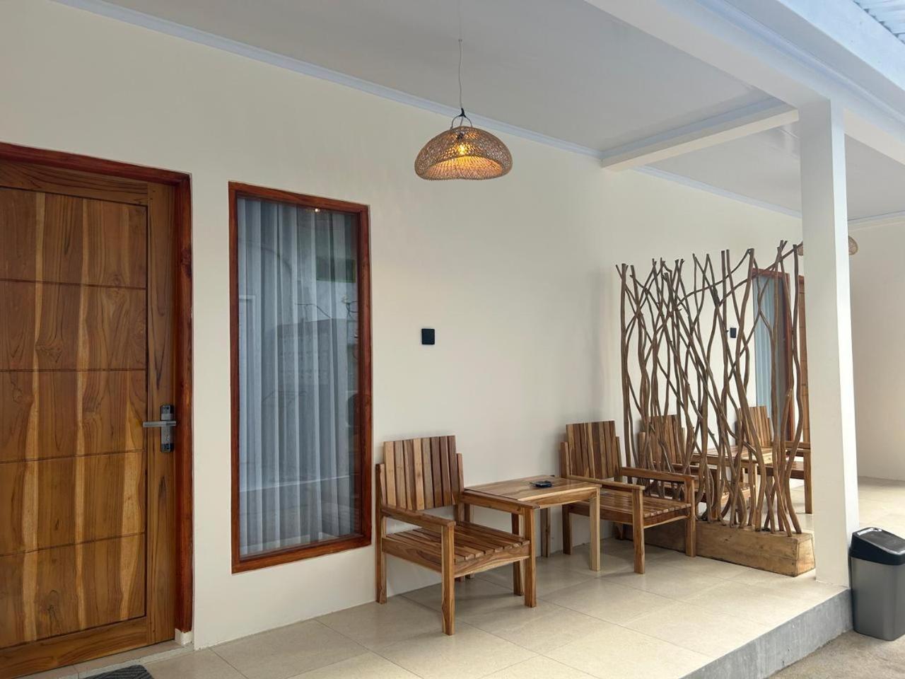 Sukha Homestay Kuta  Екстер'єр фото